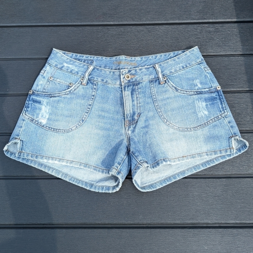MAURICES Premium Stretch Denim Shortie Shorts Size 7/8